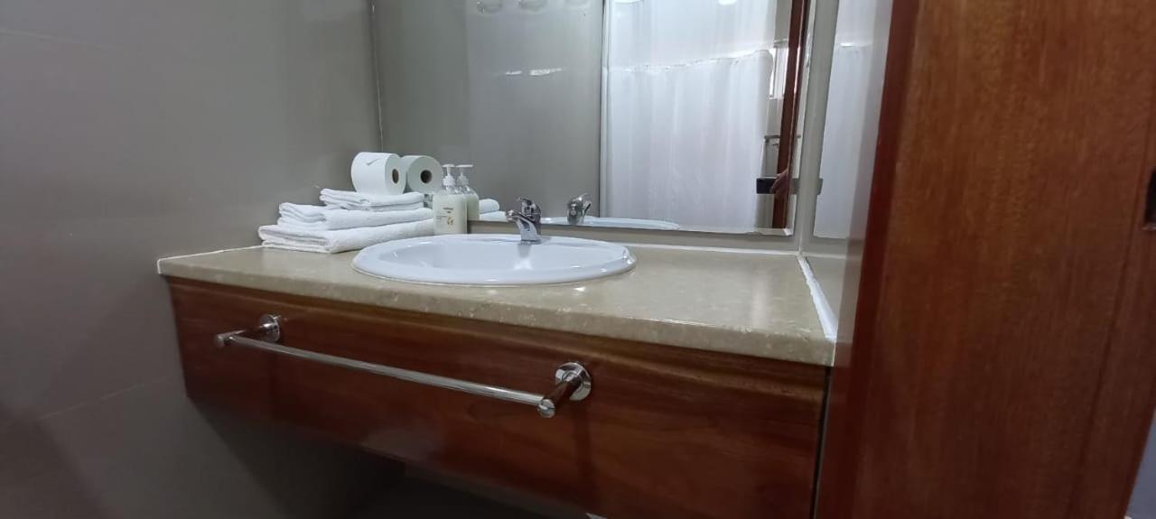 Viajante 3* Tarrafal (Santiago)